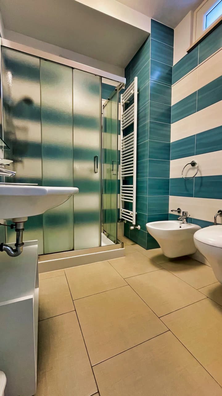 Bathroom detail in a Comfort room